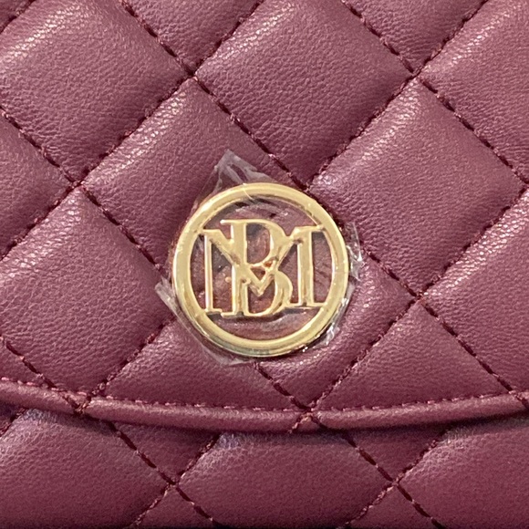 Badgley Mischka Diamond Quilting Cover Wallet Plum Vegan Leather NWT - Picture 3 of 4